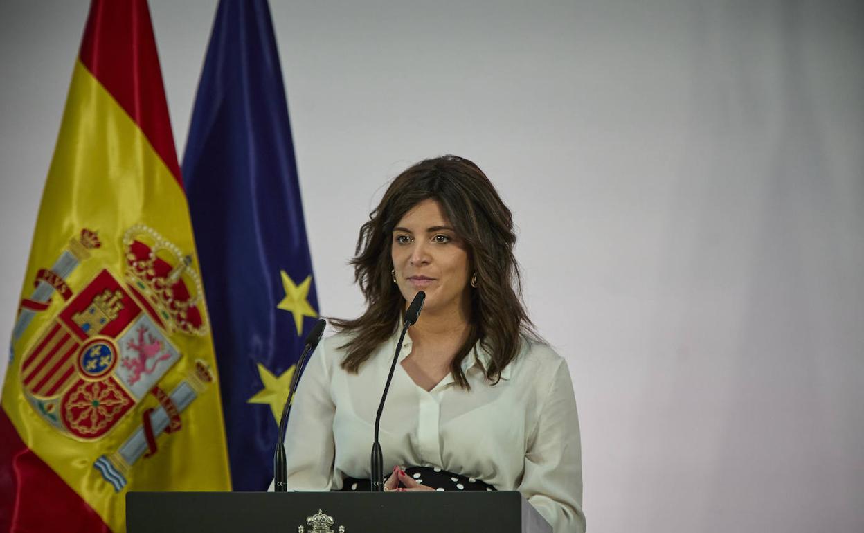 Intrvención de Ana Iris Simón ante el presidente de España, Pedro Sánchez. 