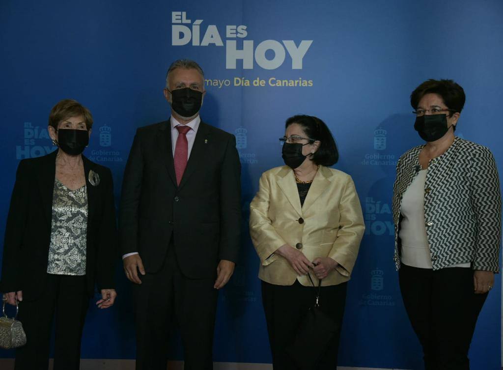 Fotos: Acto institucional del Día de Canarias