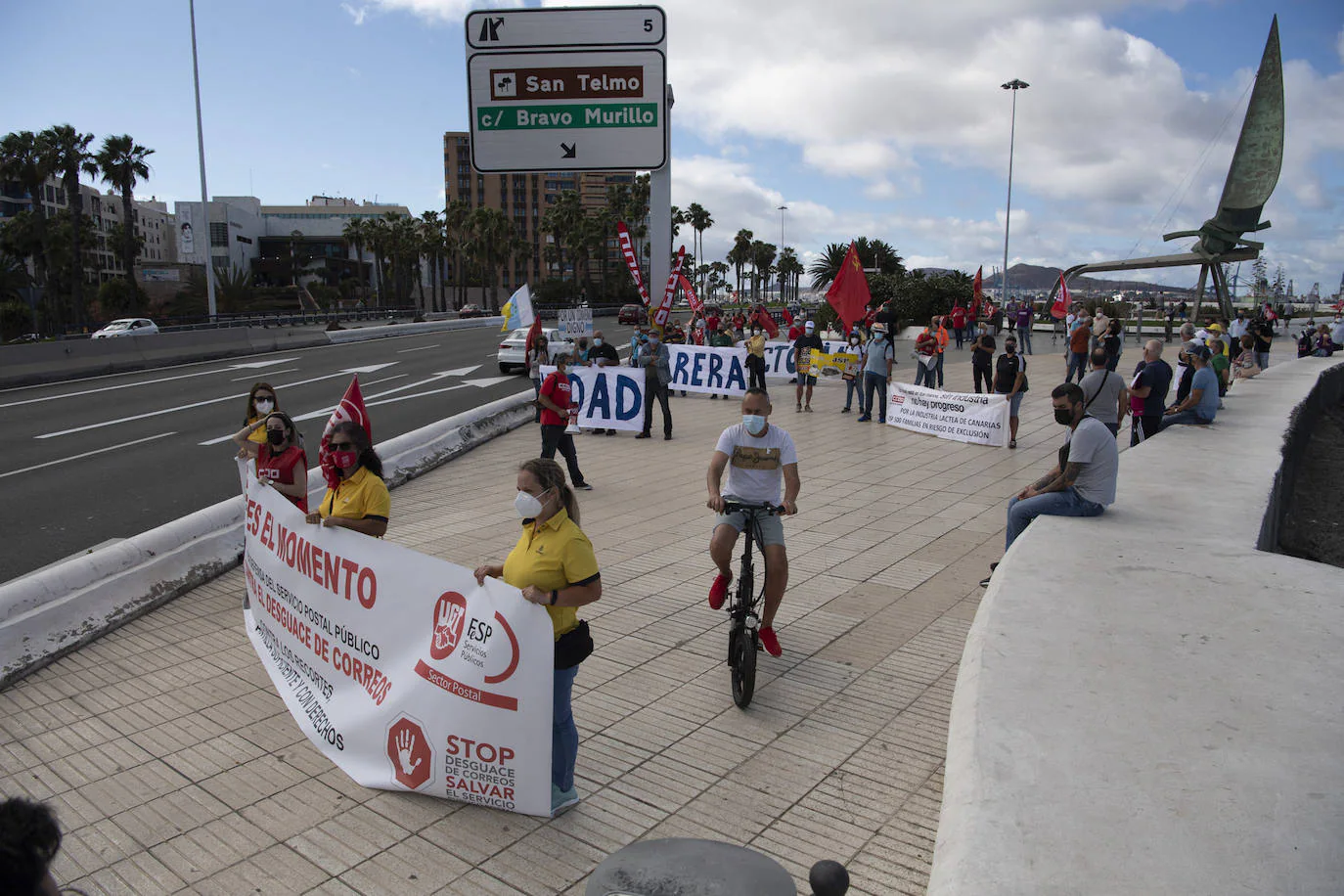 Fotos: Protesta laboral en plana Avenida Marítima