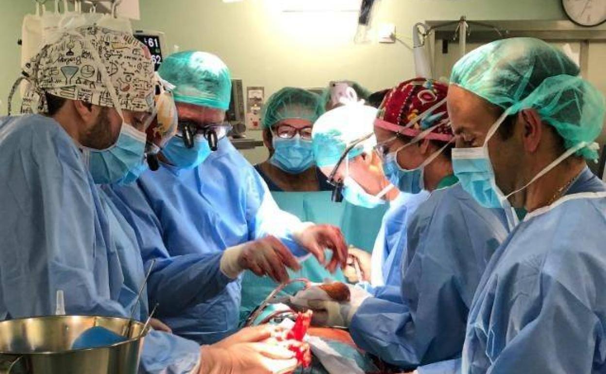 Trasplante cardíaco Hospital Universitario de Gran Canaria Dr. Negrín. 