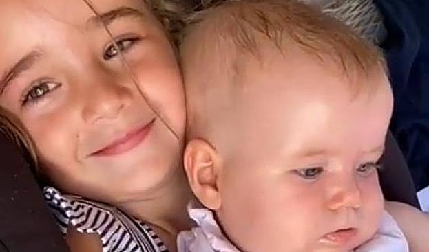 'Sin miedo', el himno de esperanza de la madre de Anna y Olivia