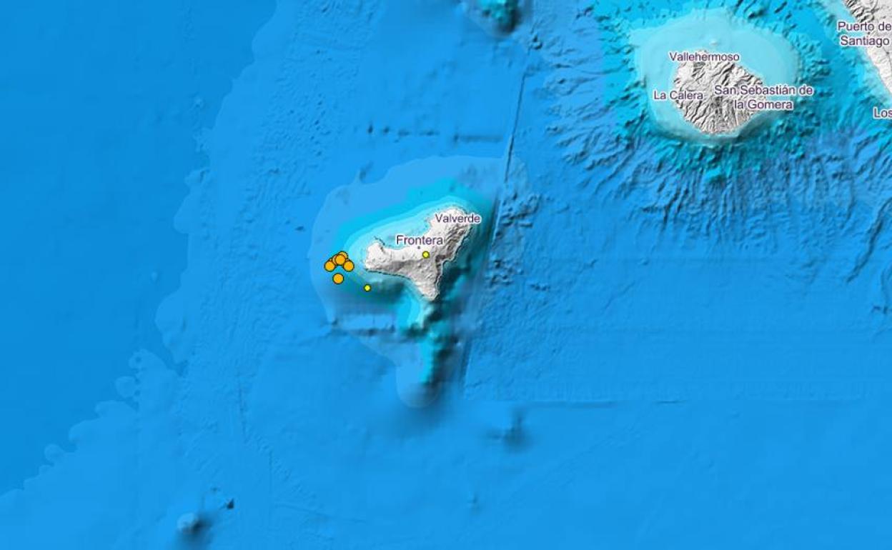 Mapa con el pequeño enjambre sísmico de la pasada noche en El Hierro