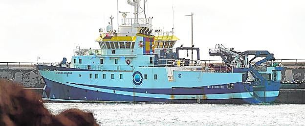 El barco oceanográfico 'Ángeles Alvariño' este sábado en el puerto de Santa Cruz de Tenerife. 