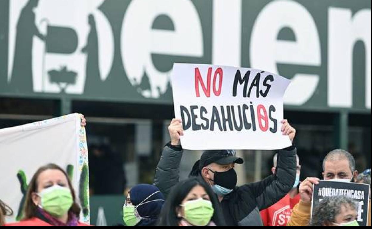 Se suicida antes de un desahucio