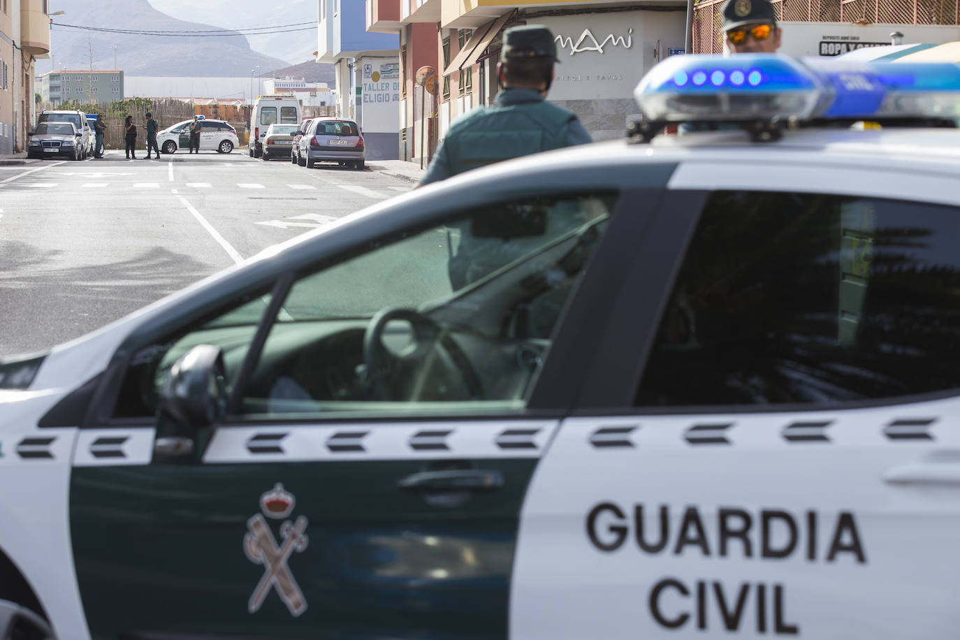 Imagen de archivo de guardias civiles en Vecindario. 