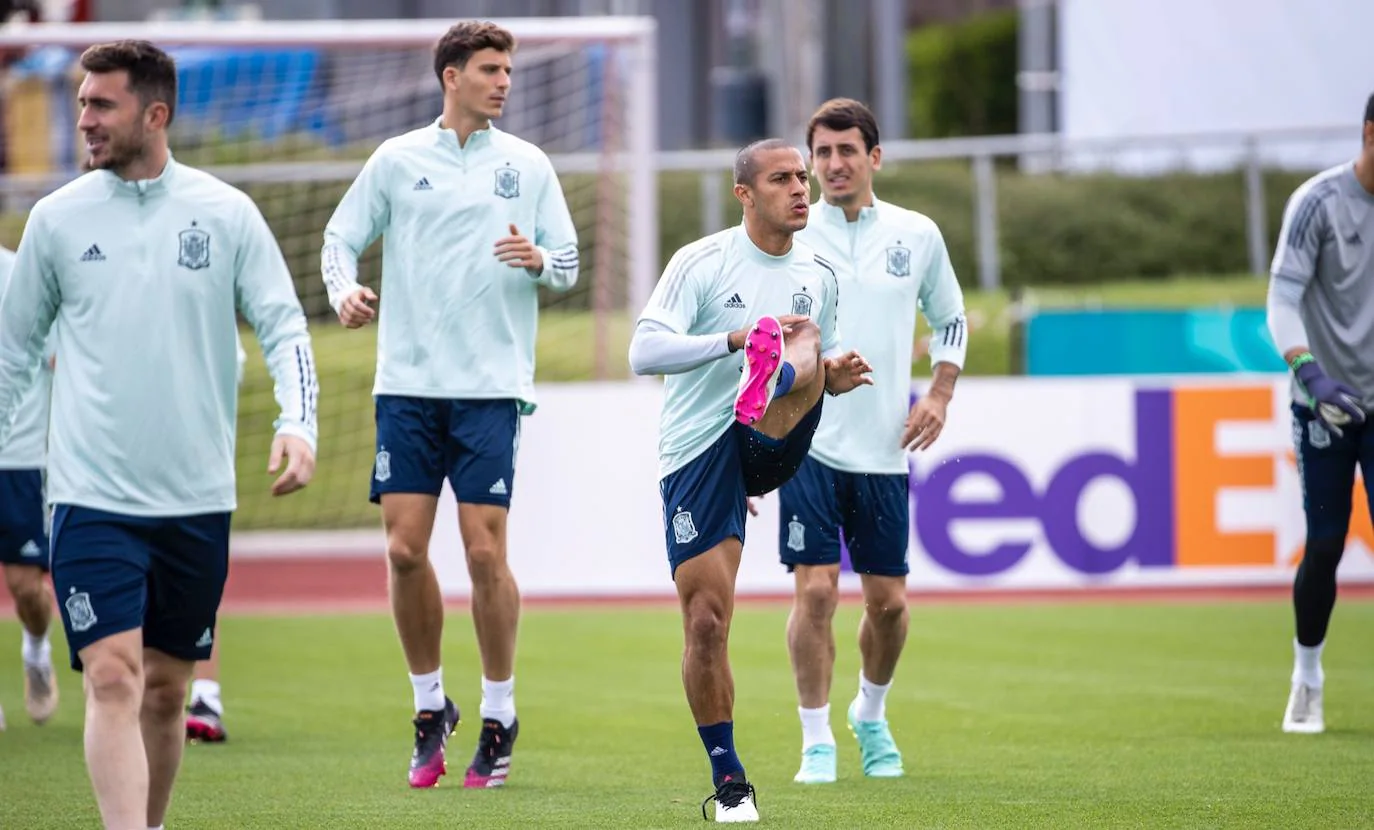 Eurocopa 2020/2021: Luis Enrique prueba con un once novedoso