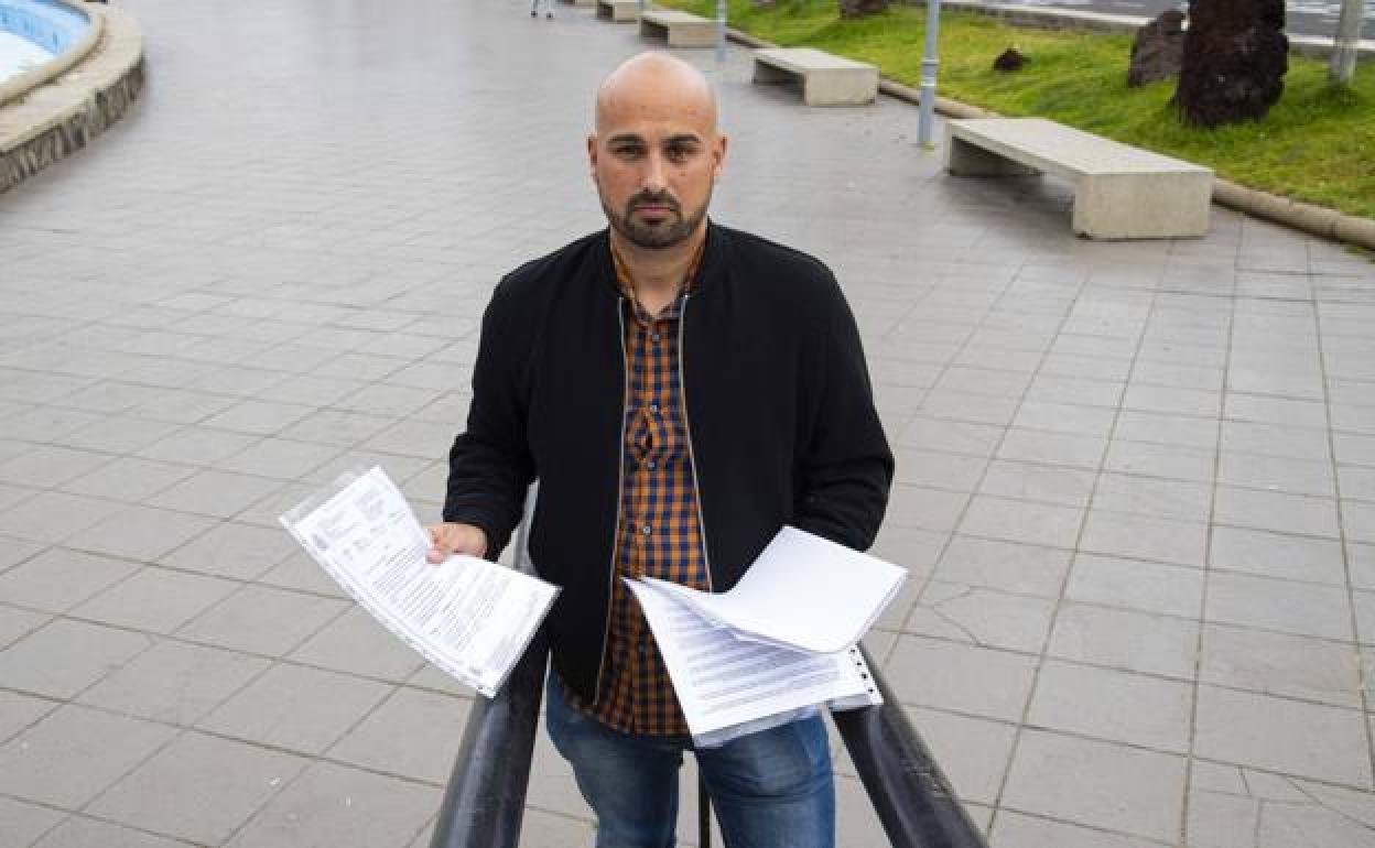 En la imagen, Óscar San Juan, convocante de la concentración. 