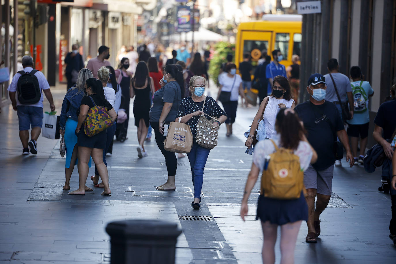 Fotos: Testimonios a favor y en contra de la mascarilla