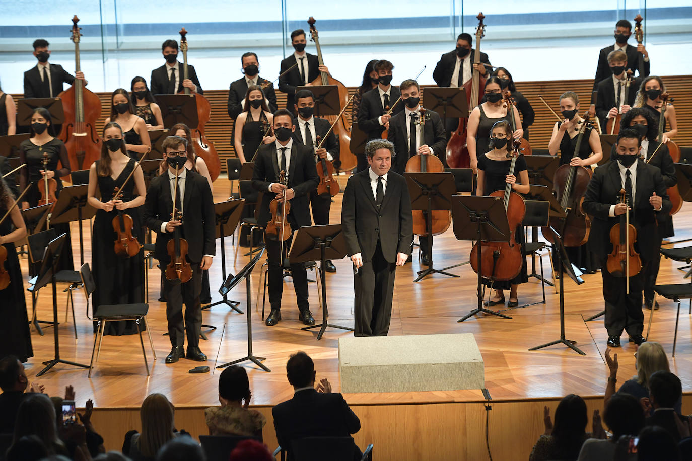 Fotos: Concierto de Dudamel en el auditorio Alfredo Kraus