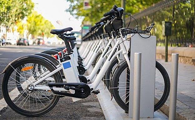 Europa avala que las bicis eléctricas no lleven seguro
