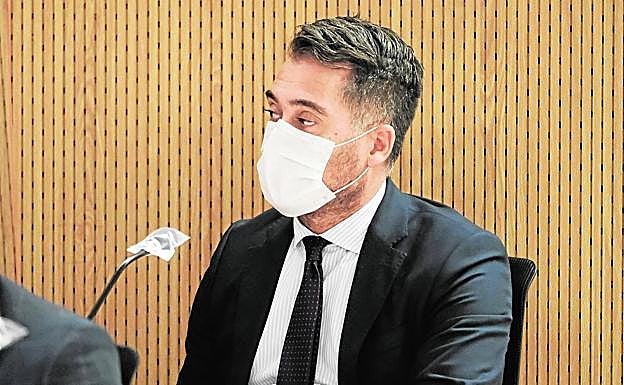 El letrado de la defensa, José Luis del Rosario Pérez. 