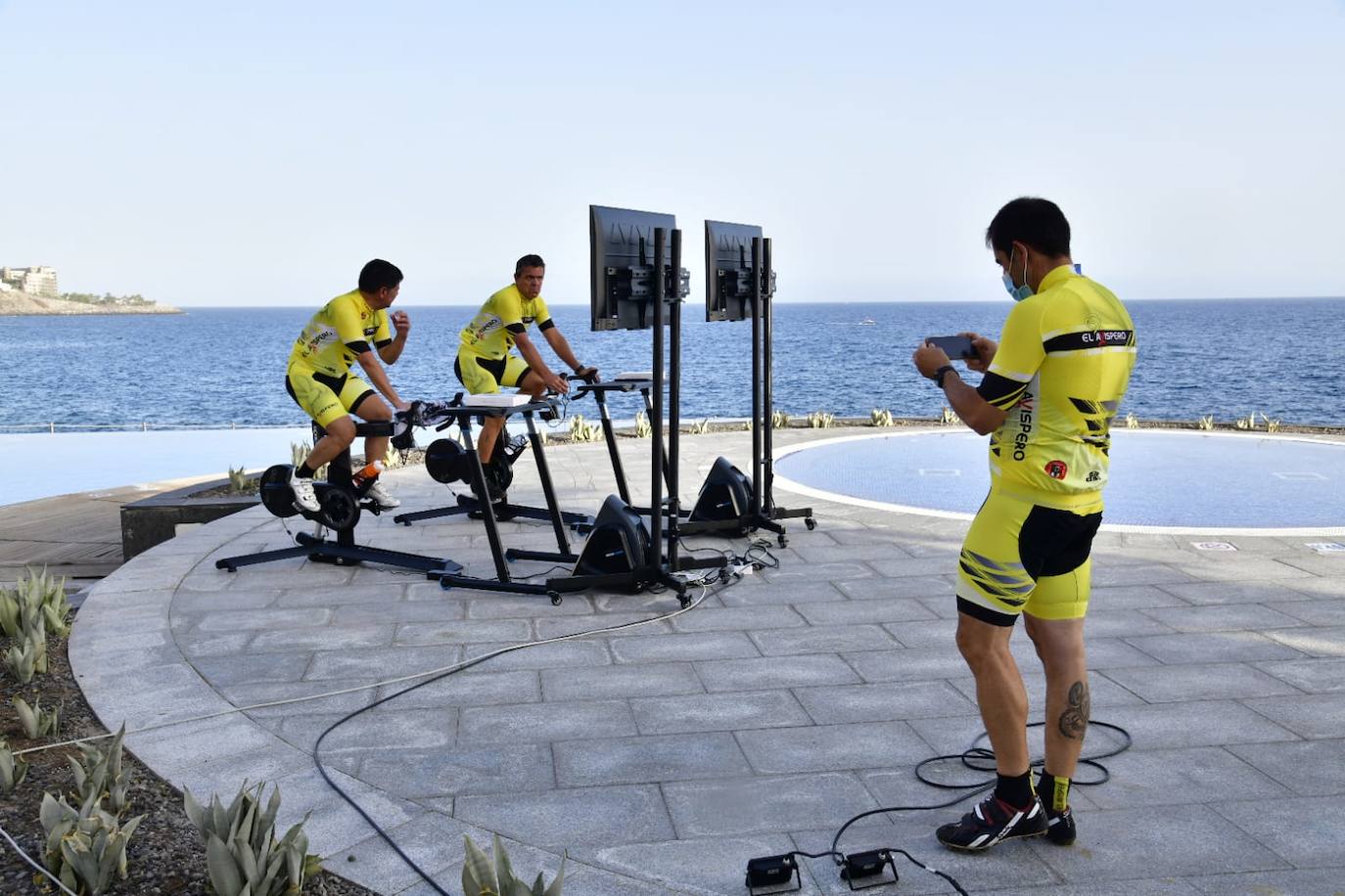 Fotos: Presentación de la primera sala de ciclismo virtual