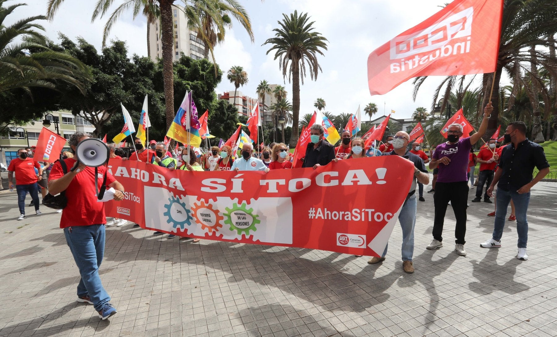 Los sindicatos se concentraron ayer ante la Delegación del Gobierno en la capital grancanaria. 