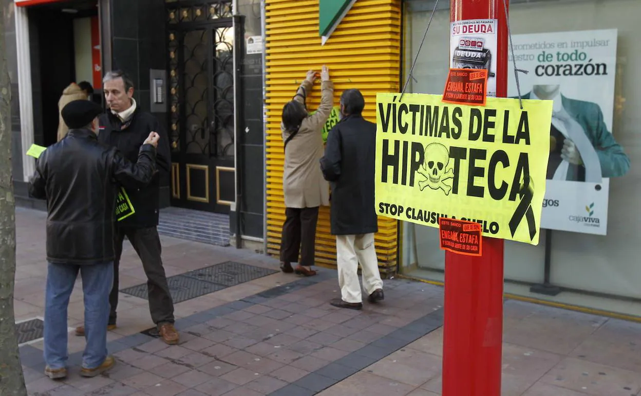 Protestas de afectados por las cláusulas suelo.