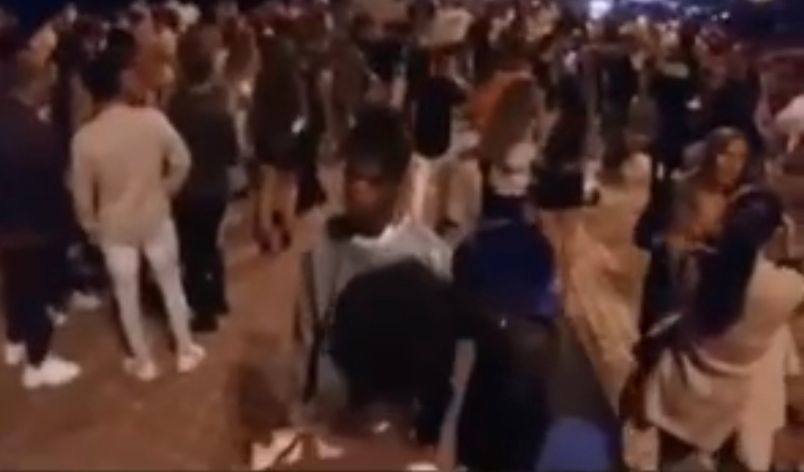 300 jóvenes en un macrobotellón en Arrecife