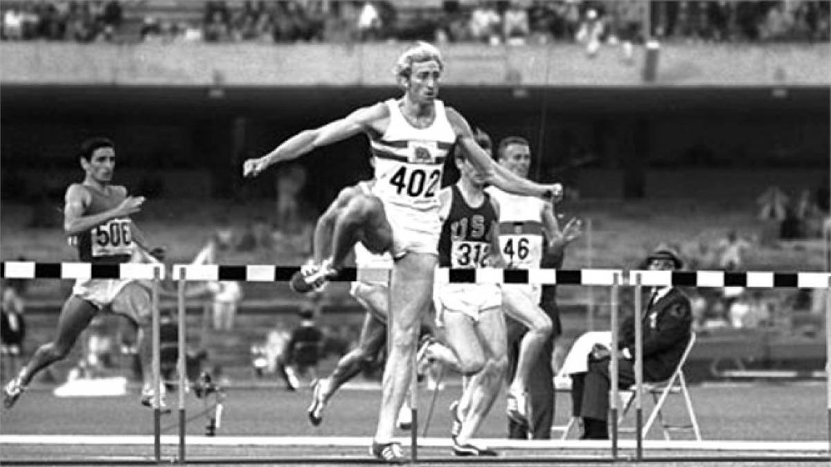 El sueco Hans-Gunnar Liljenwall dio positivo en los Juegos de 1968 por consumo de alcohol. 
