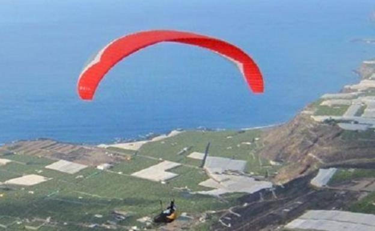 Fallecen los dos parapentistas accidentados en el Teide