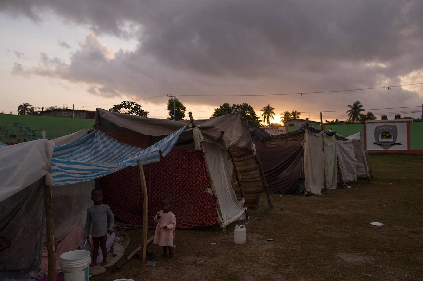Fotos: Así está Haití una semana después del terremoto