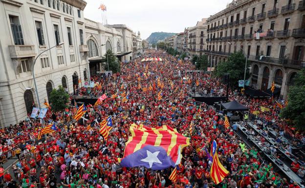 Vista general de la manifestación secesionista celebrada este sábado en Barcelona. 