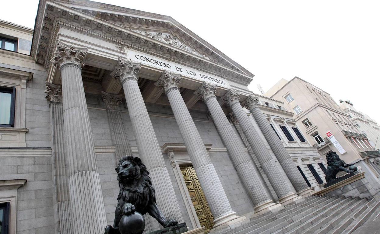 Fachada del Congreso de los Diputados. 
