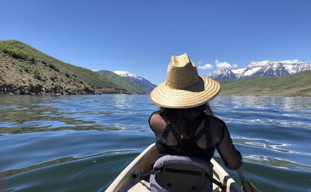 Elisabet Curbelo, mientras disfruta de la naturaleza de Utah. 