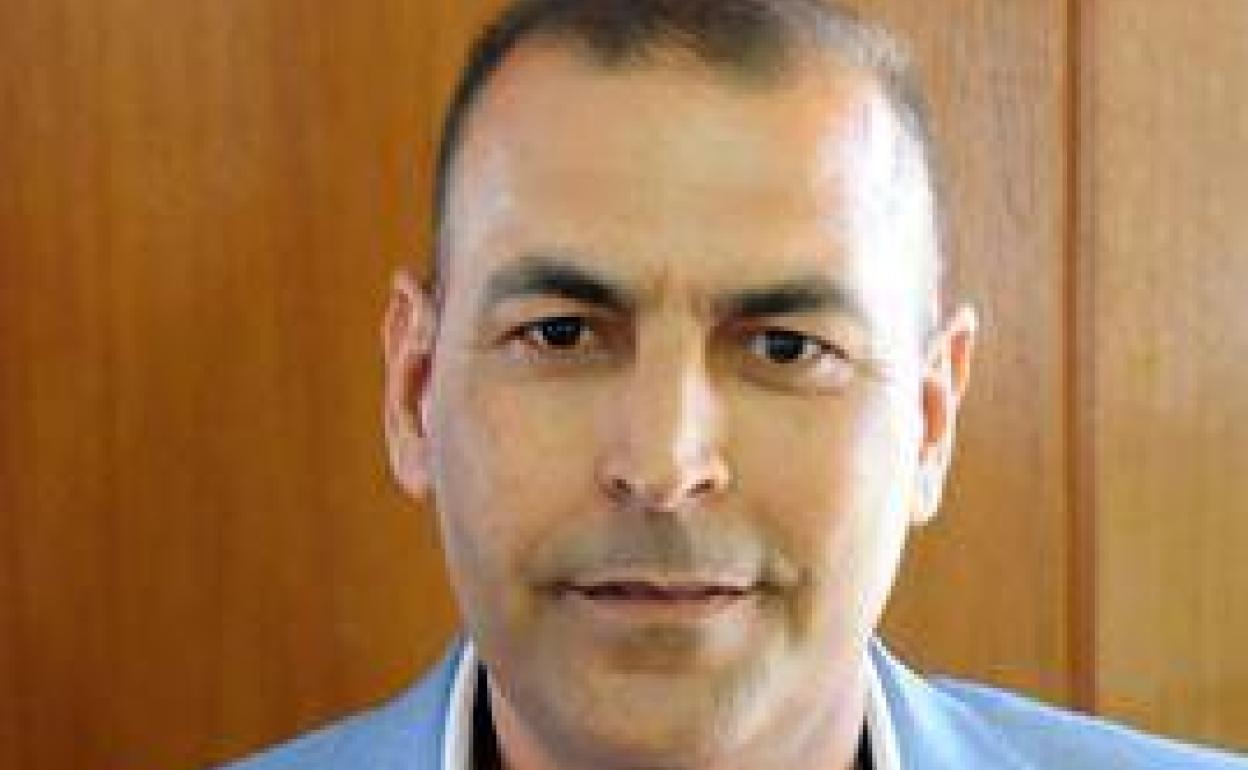 Alexis Moreno, el otro edil de CC en San Bartolomé, reclama su cese