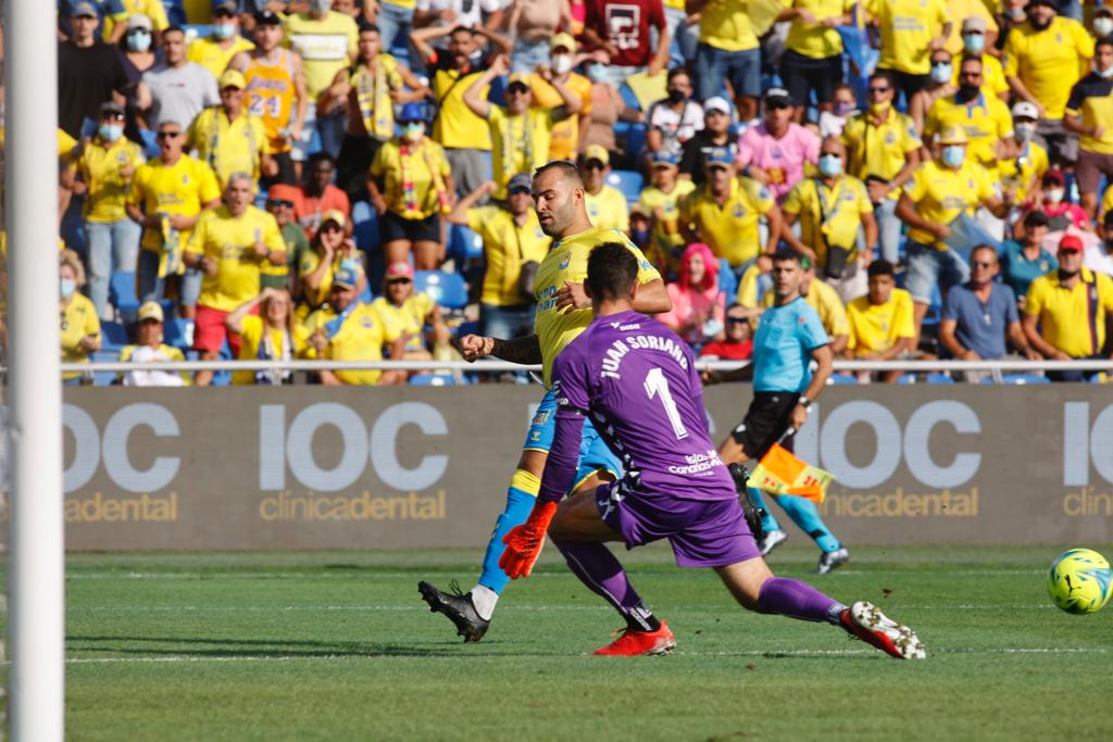 Imagen de un partido intenso. 