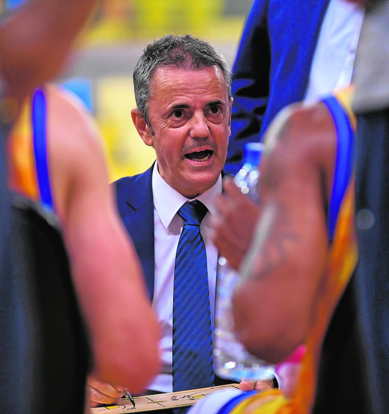 Fisac avisa de la calidad del Coosur Betis. 