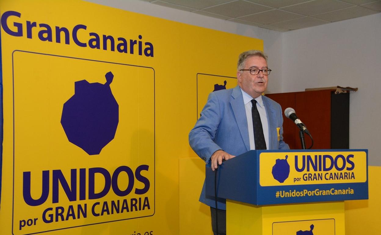 José Miguel Bravo de Laguna en un acto de partido. 