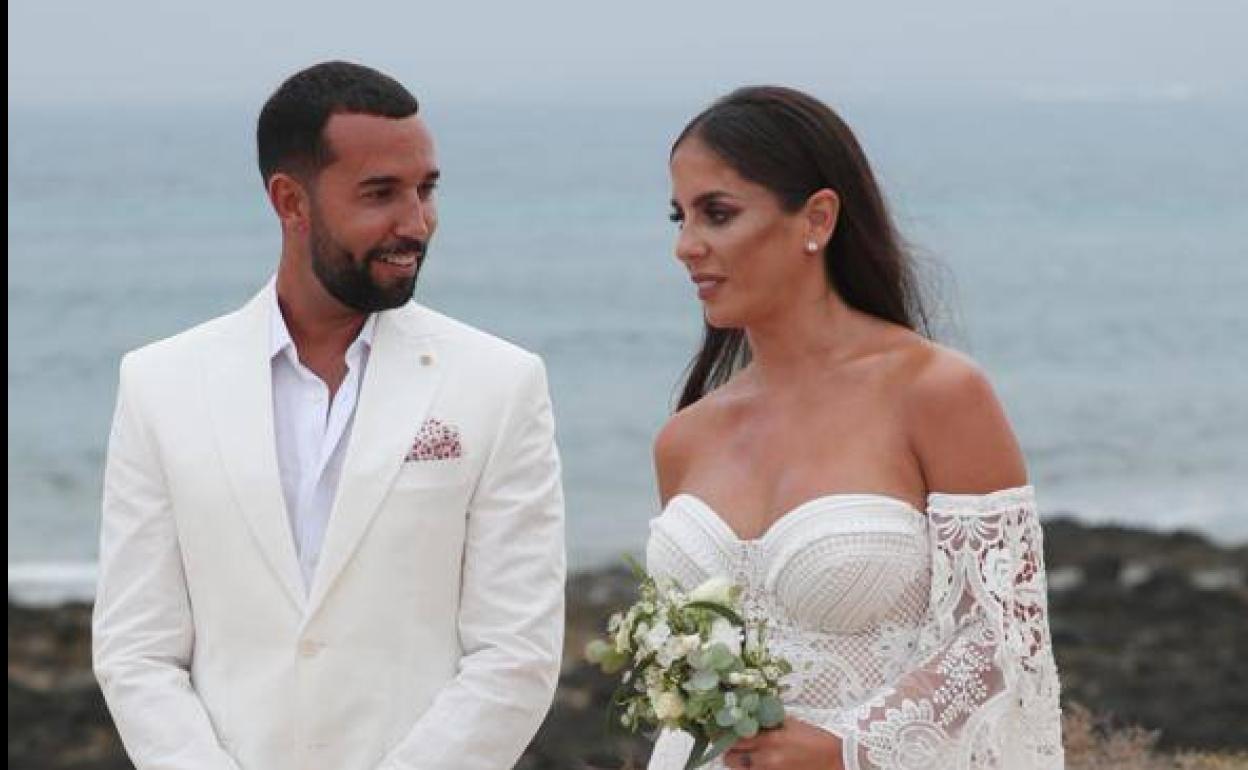 'Sálvame' apunta a una posible infidelidad de Omar Sánchez a Anabel Pantoja