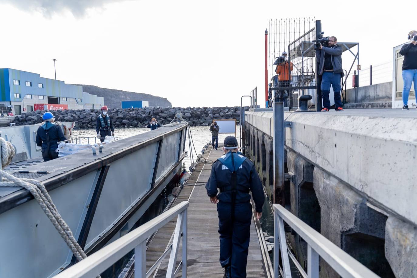 Fotos: Llegada del Buque de Asalto Anfibio «Castilla» a La Palma