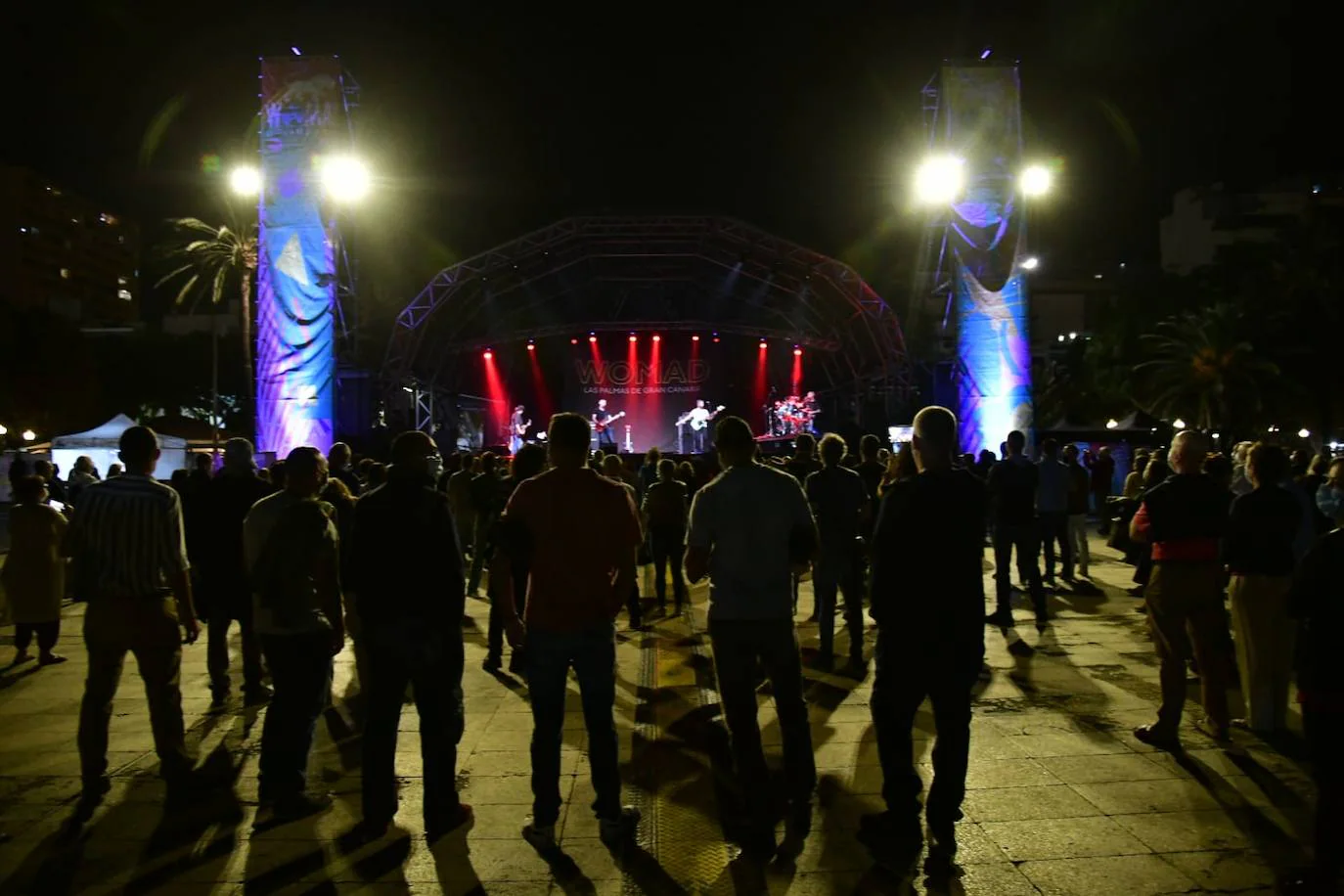 Fotos: El Womad sube el telón con la mezcla de música mauritana y pop de Noura