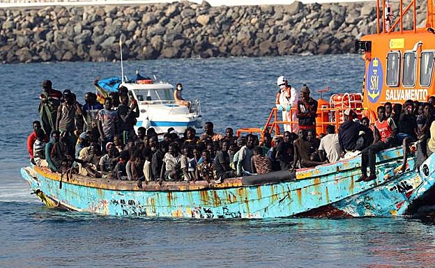 Imagen de archivo del traslado de inmigrantes a Arguineguín. 