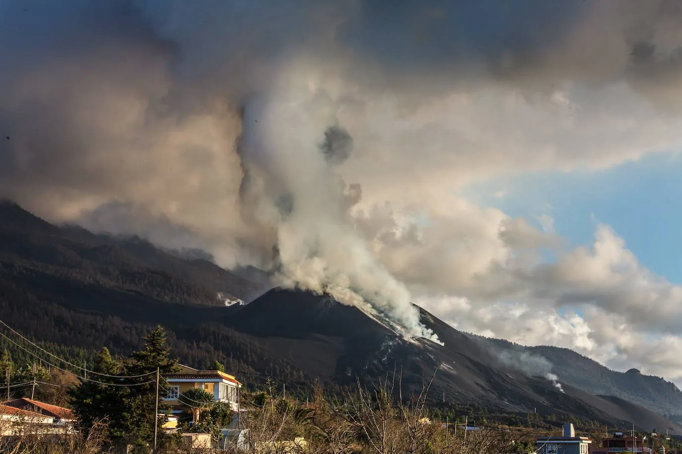 Fotos: El volcán bajo la lluvia