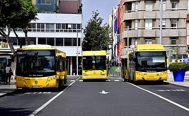 Guaguas se libra de la huelga 'in extremis'