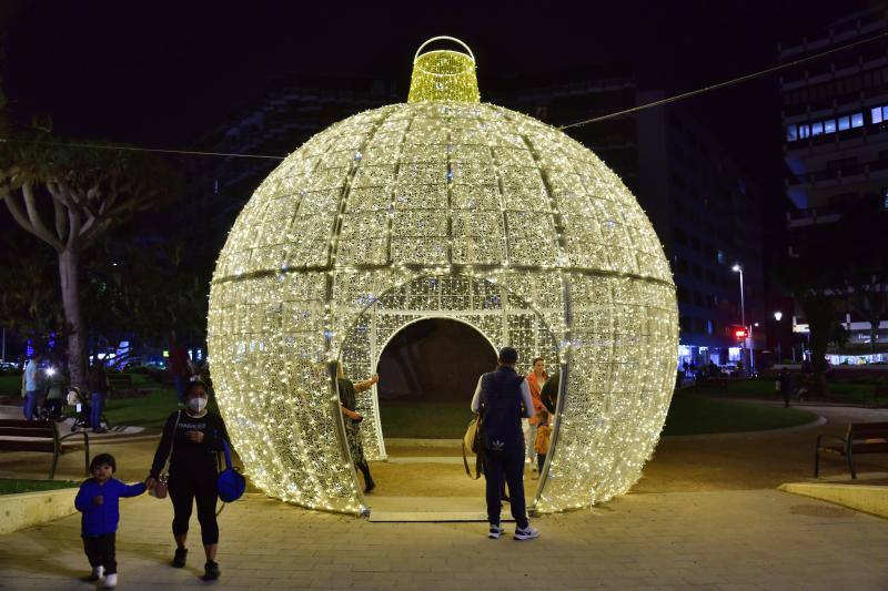 Fotos: La Navidad brilla en la capital grancanaria