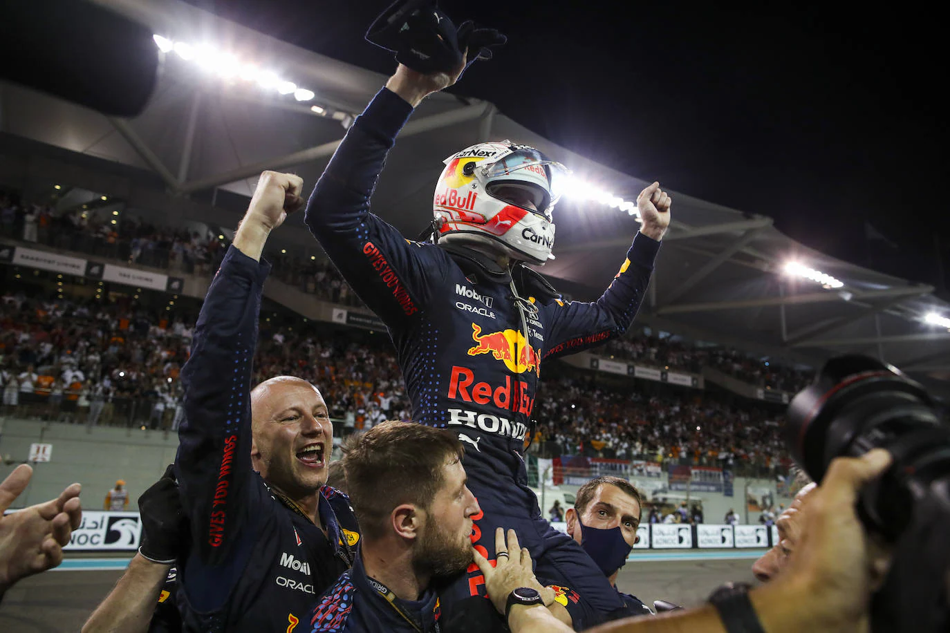 Fotos: La celebración del título de Verstappen, en imágenes