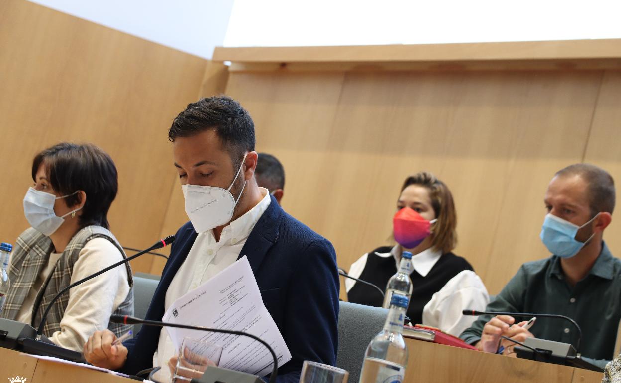 Tomás Silvera, concejal. 