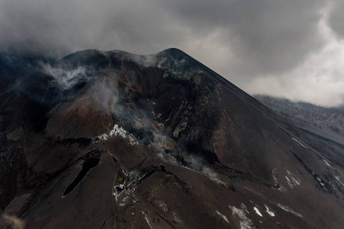 Imagen del volcán de La Palma esta martes. 