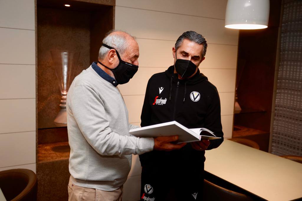 Fotos: Moriana y Scariolo, dos sabios del baloncesto