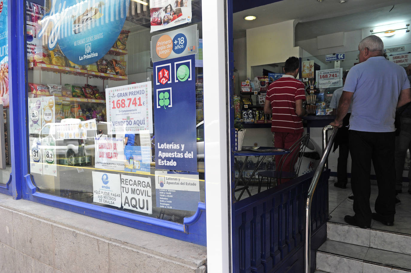 Cada canario gastará una media de 12,20 euros en décimos del Sorteo de El Niño