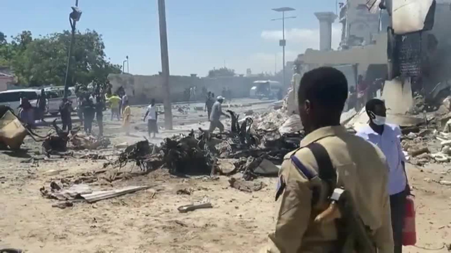 Un coche bomba estalla cerca del aeropuerto de la capital de Somalia