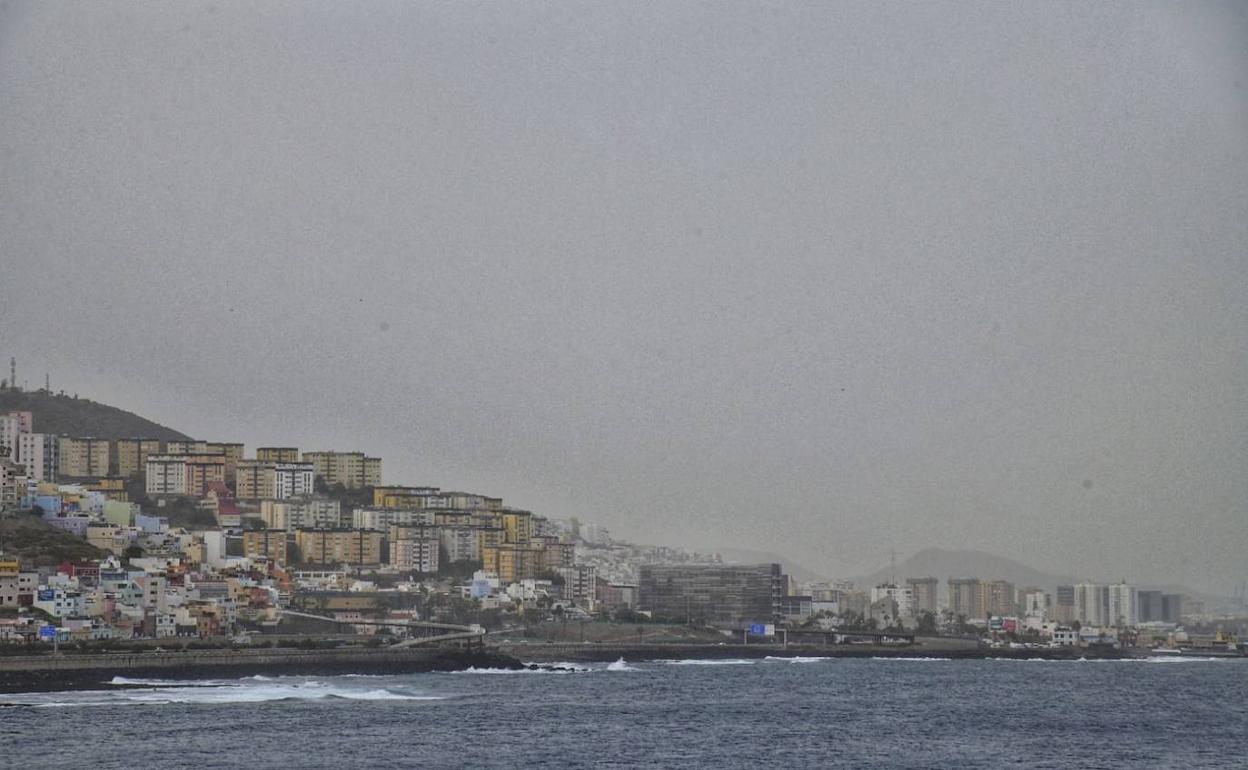 Más viento y calima para este jueves en Canarias