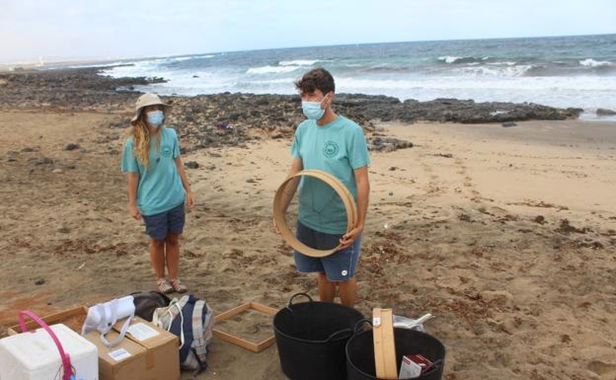 Uno de los talleres prácticos en Corralejo. 