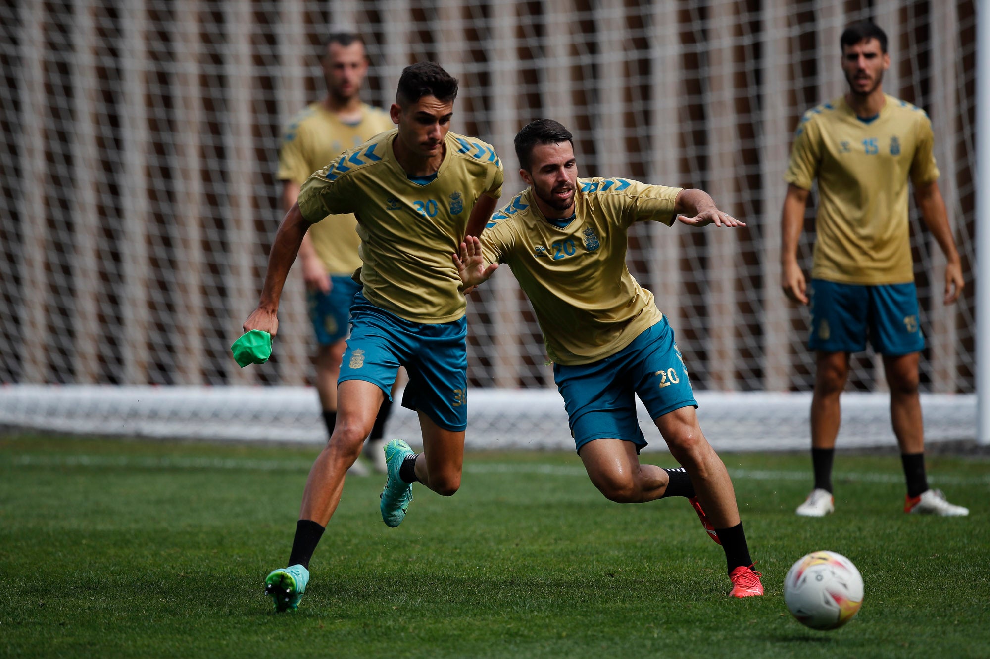 Imagen secundaria 1 - Sin Viera y también sin excusas contra el Fuenlabrada