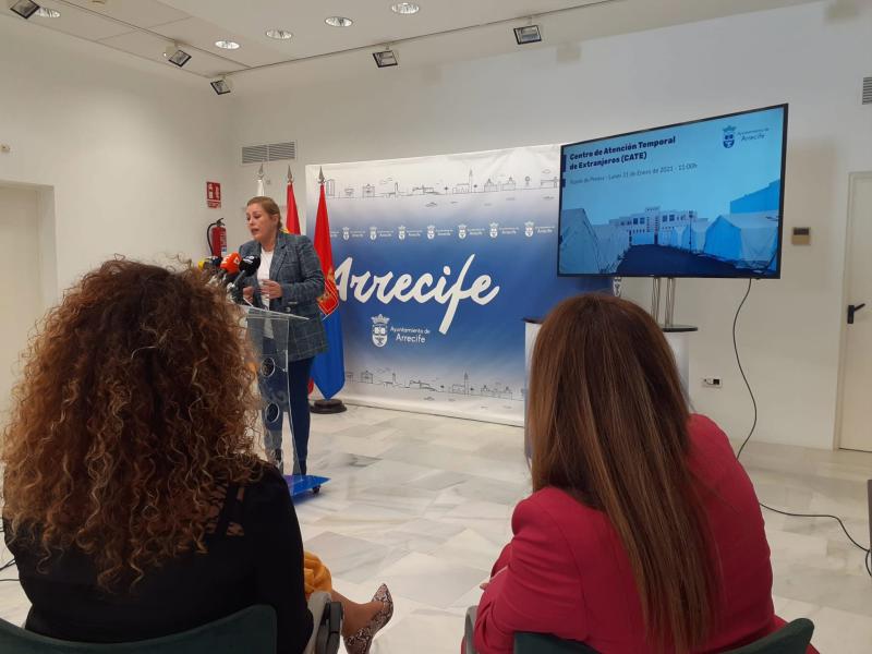 Ástrid Pérez en rueda de prensa este lunes, en el Archivo Municipal. 