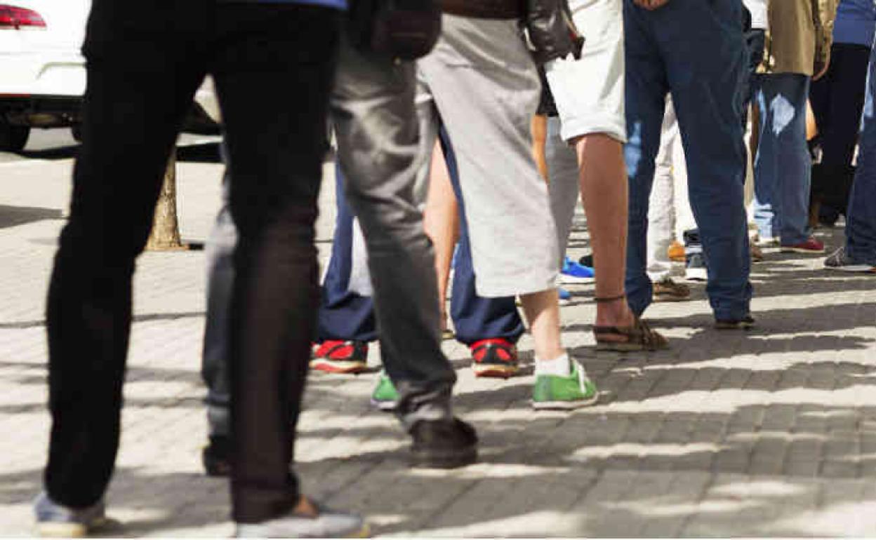 ¿Cómo ganar 200 euros diarios sin hacer prácticamente nada?