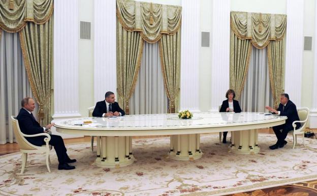 Putin y Orbán continúan estrechando lazos pese a la crisis ucraniana