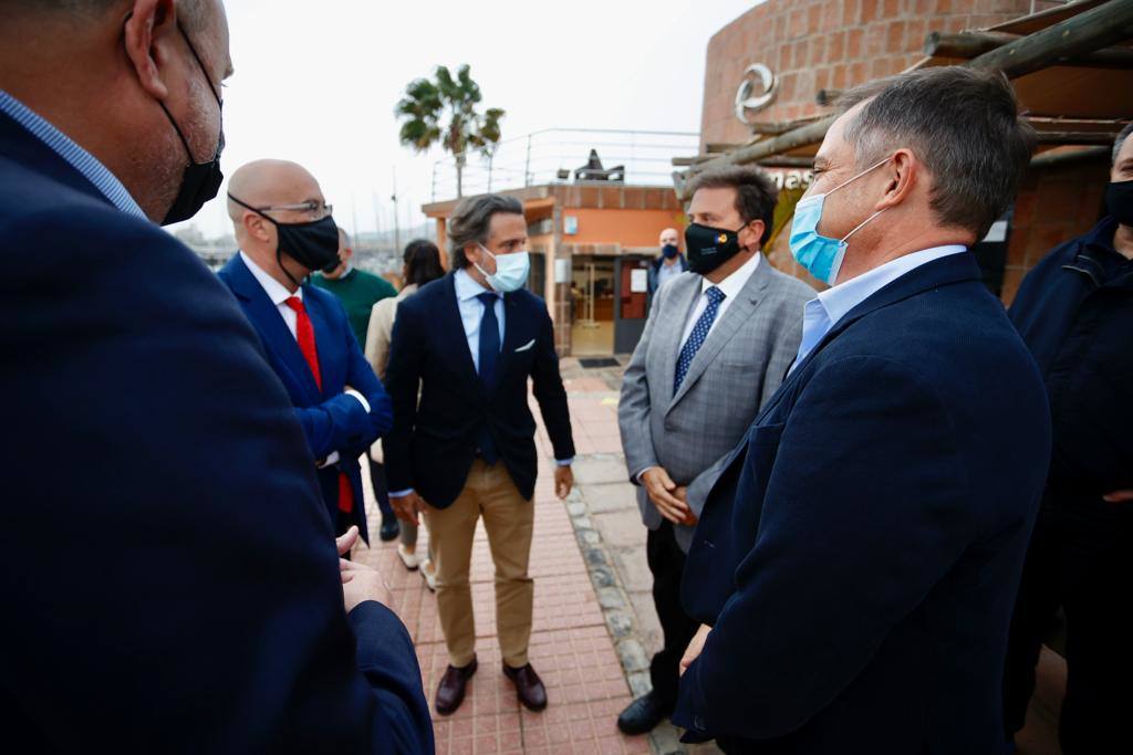 Fotos: Imágenes de la llegada del hidroavión en Las Palmas de Gran Canaria