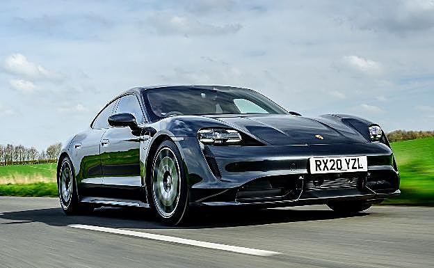 Porsche Taycan Turbo de 2020